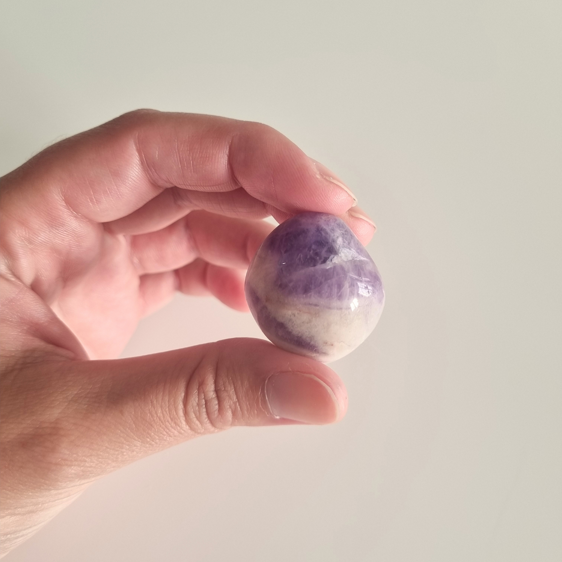 Amethyst - Pocket stone